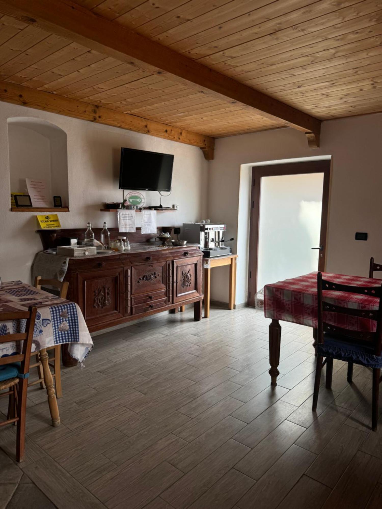 Al Ciliegio Del Turchino Bed & Breakfast